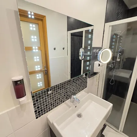 St Paul Marais Flat Ground Floor Daire Paris